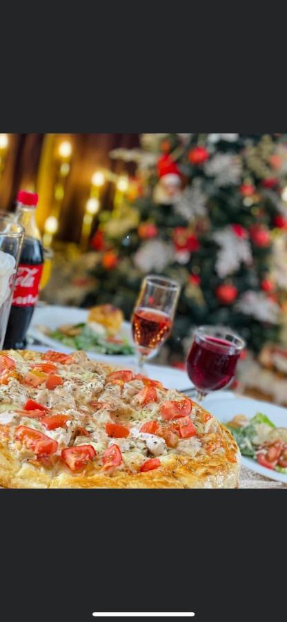 Yolyans Hotel Горис Экстерьер фото
